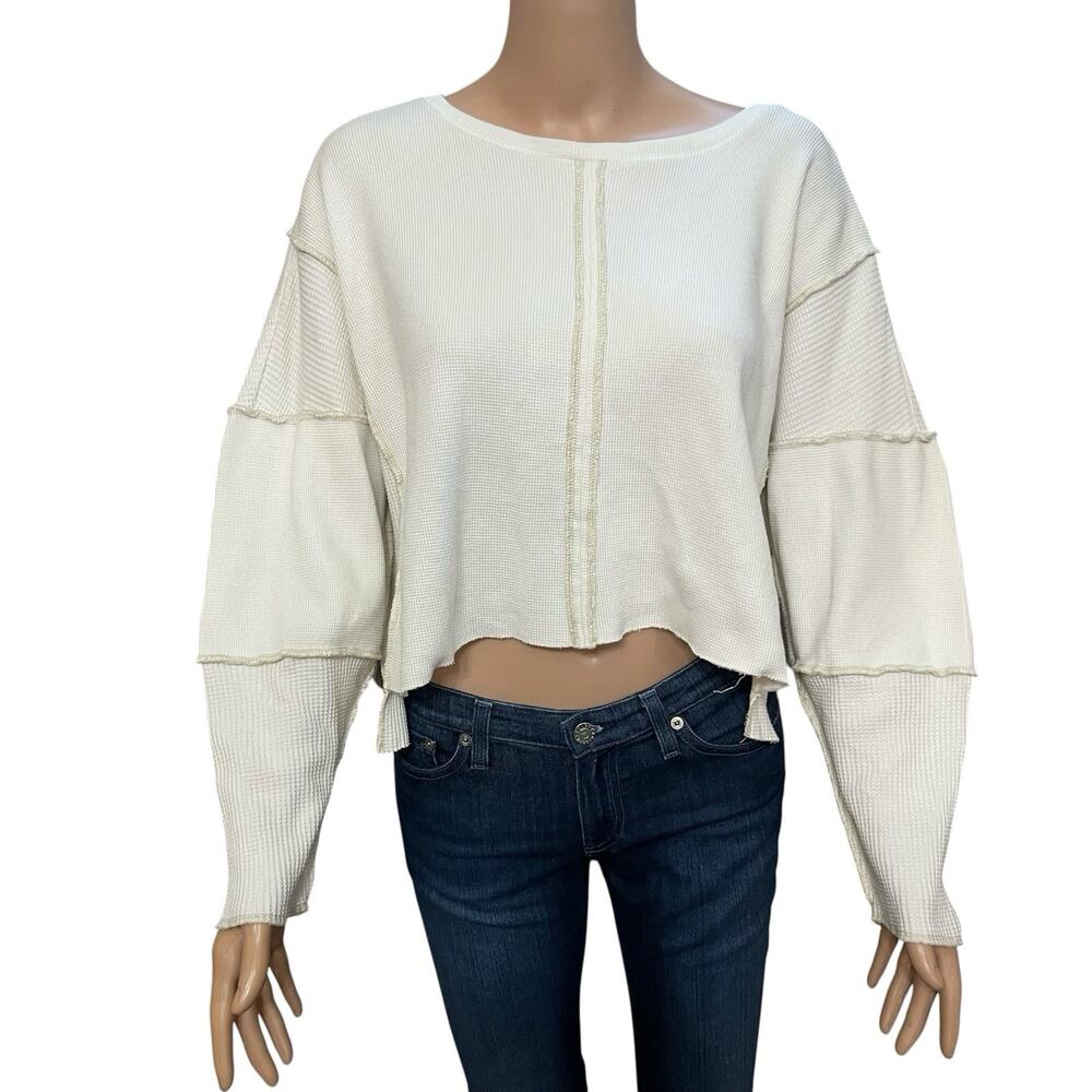 BDG Rory Cutoff Thermal Cropped Tshirt Small Long Sleeve Step Hem Grunge